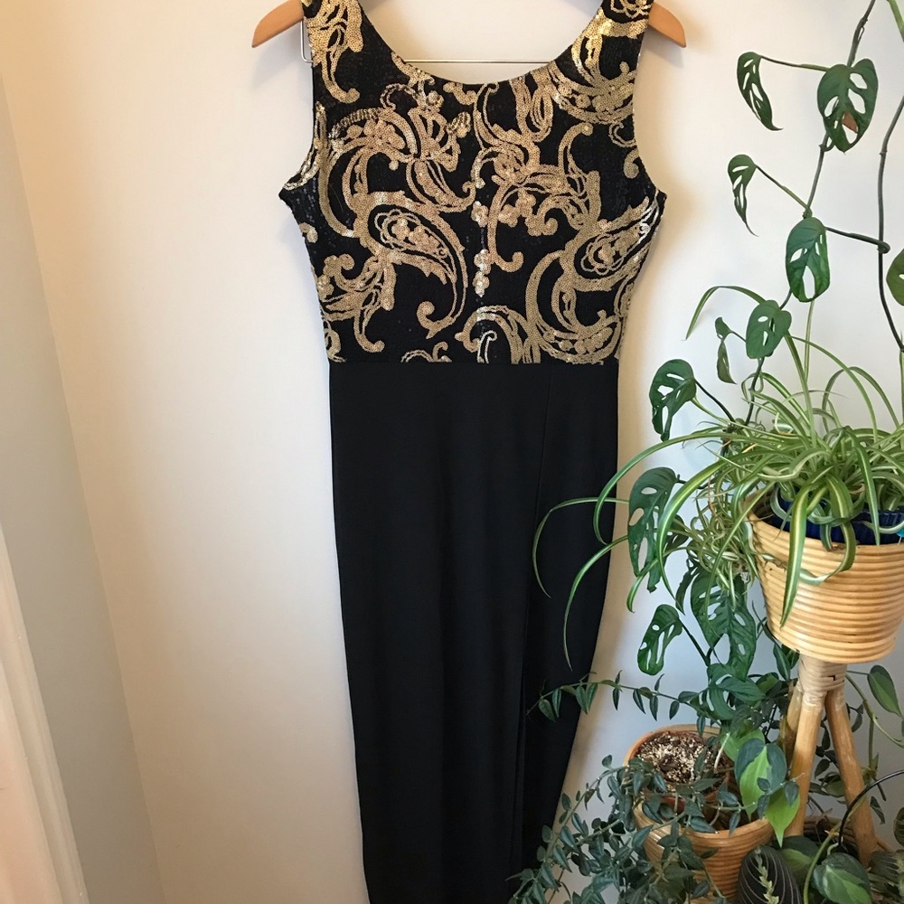 Elegant Black and Gold Evening Dress